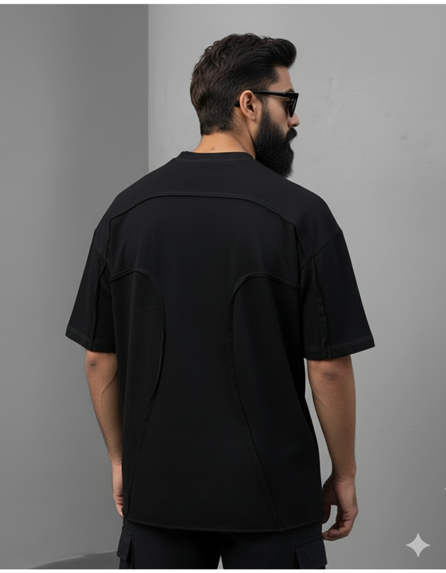 Trending Oversized Crew Neck T-Shirt for Men – Minimal Streetwear Essential