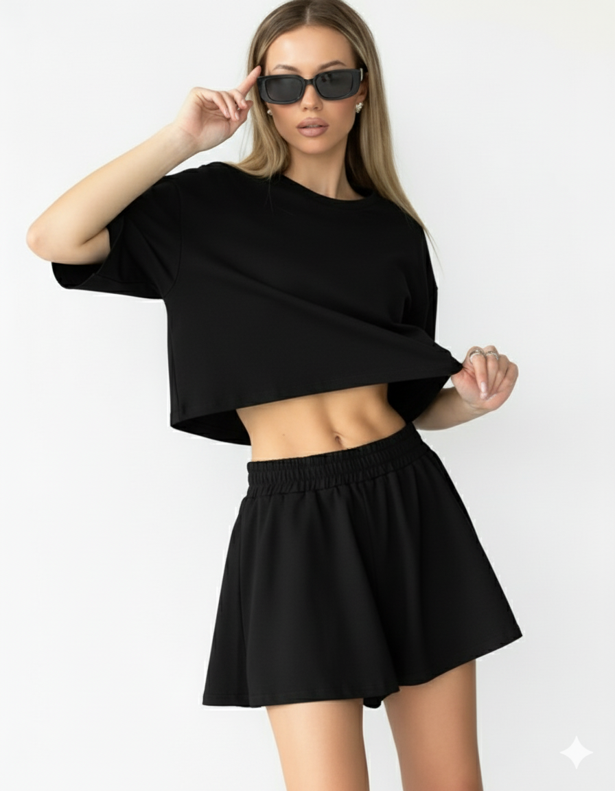 Women’s Co-ord Set | Oversized Crop Top with High-Waist Shorts | Casual Summer Outfit